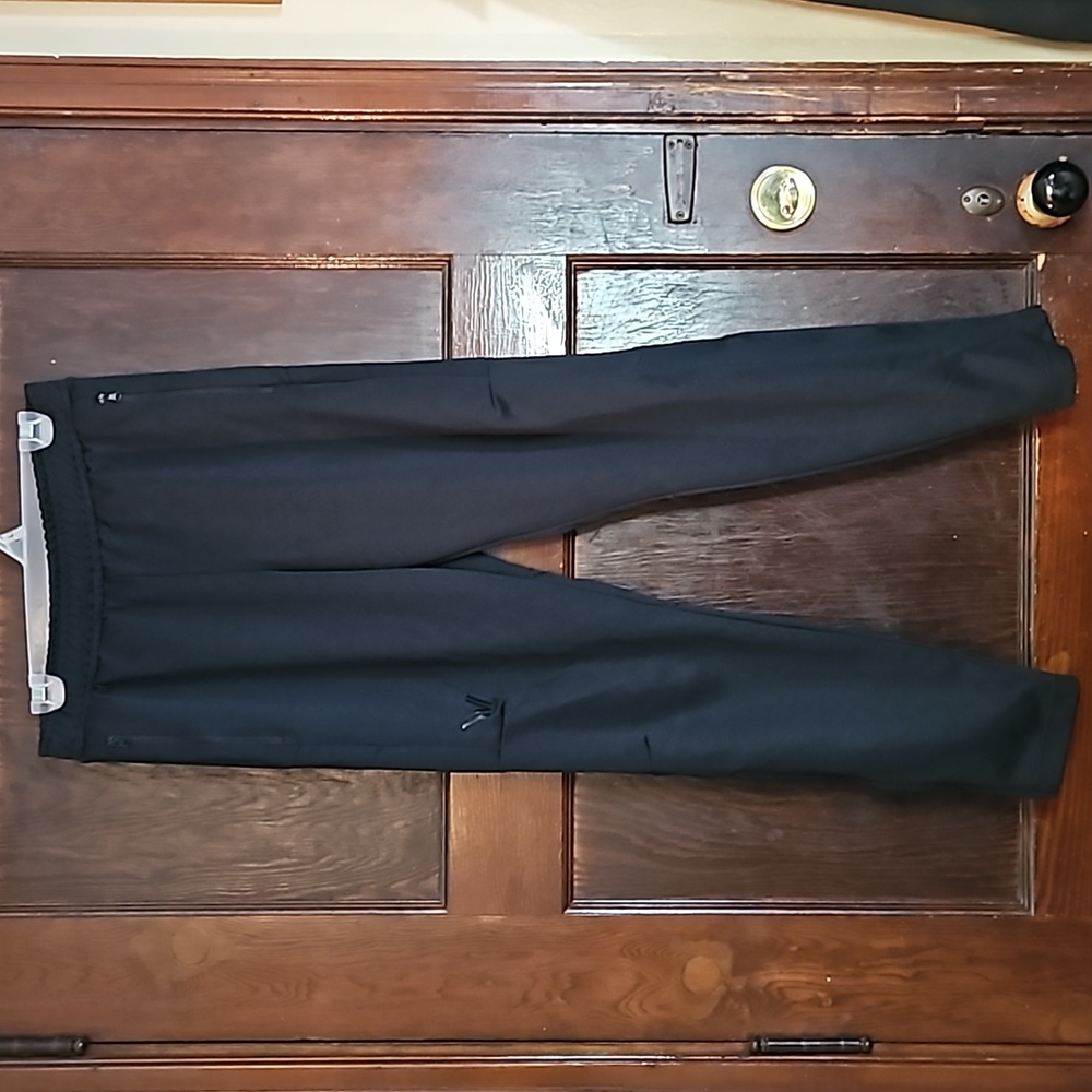 EUC Peak Velocity Mens Joggers - Size M